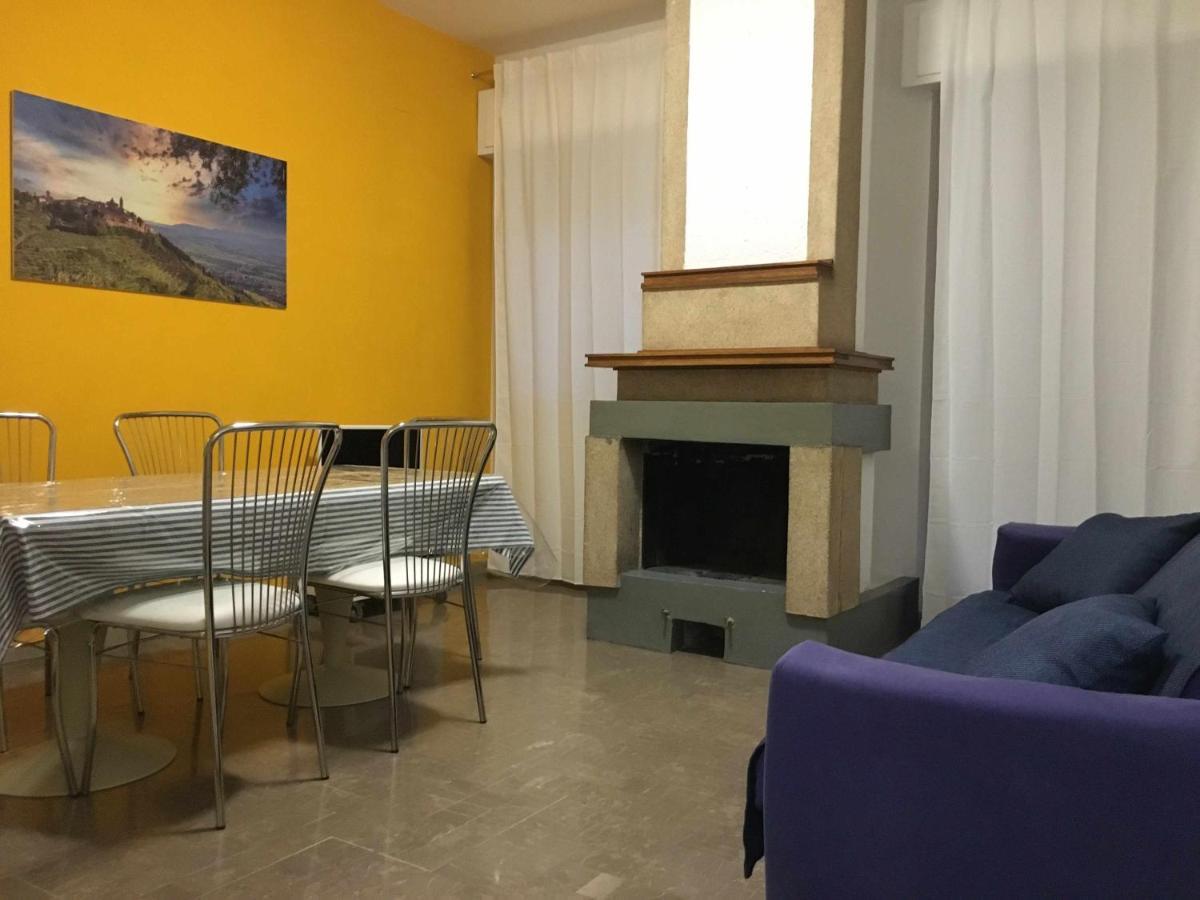 Ospitaci Oberdan 113 * Foligno
